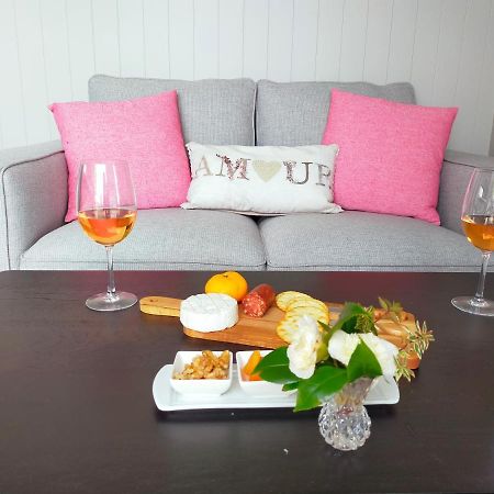Secluded, Private Rural Retreat Mins From Warkworth -"Avondale" Minihouse Villa Bagian luar foto