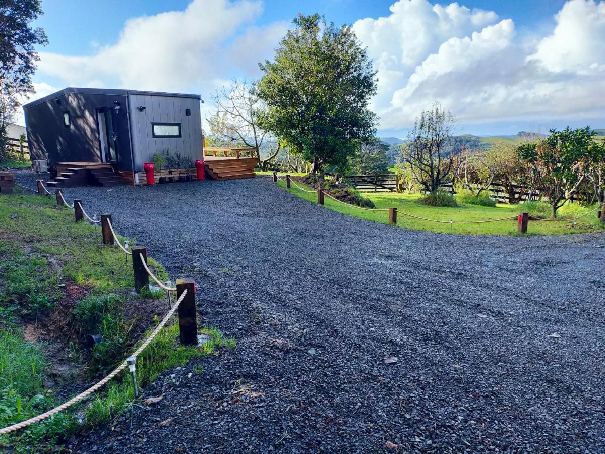 Secluded, Private Rural Retreat Mins From Warkworth -"Avondale" Minihouse Villa Bagian luar foto